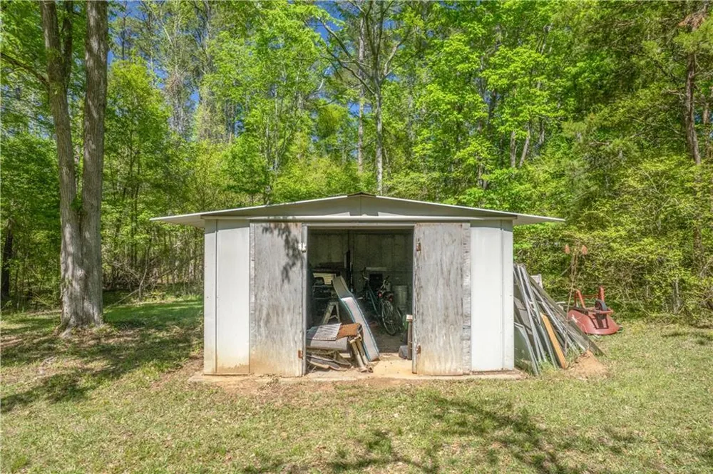 195 Marshall Road NE Milledgeville, GA 31061