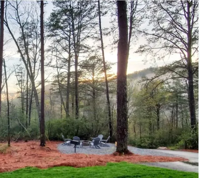 206 Celestial Circle Clayton, GA 30525