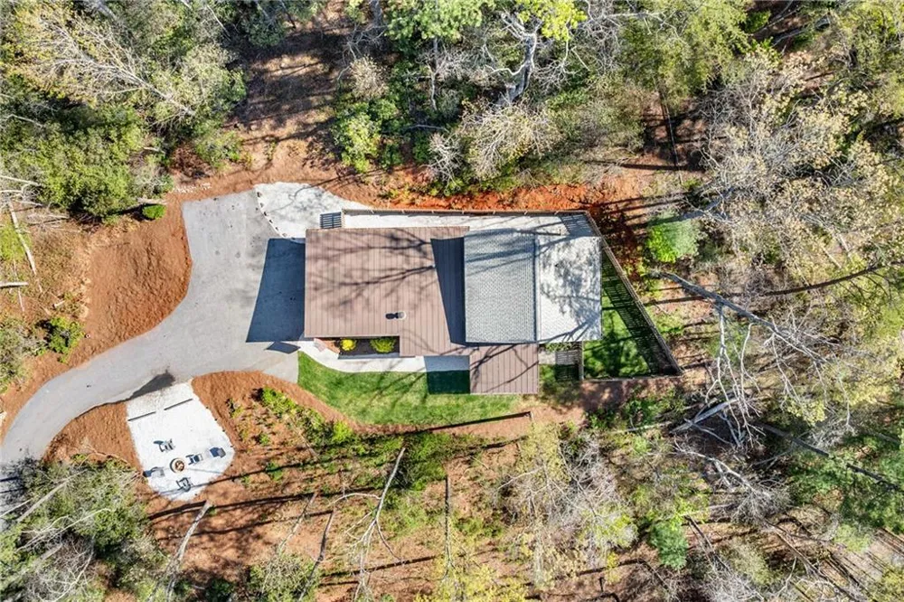 206 Celestial Circle Clayton, GA 30525