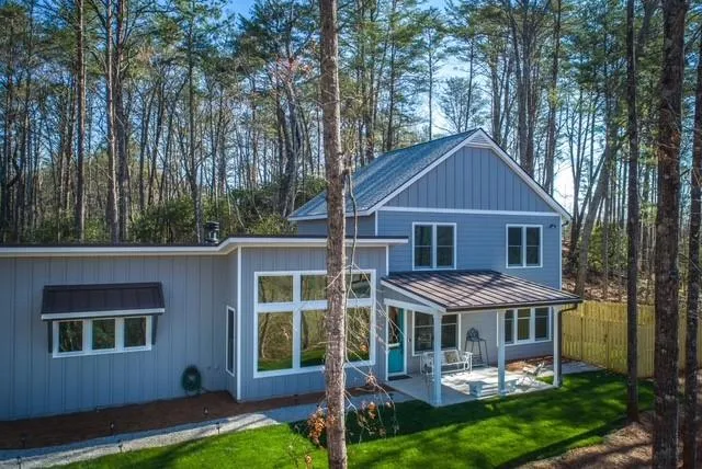206 Celestial Circle Clayton, GA 30525