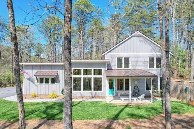 206 Celestial Circle Clayton, GA 30525