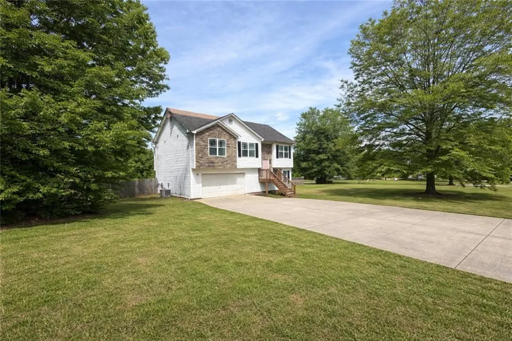 400 Kissee Court Jackson, GA 30233