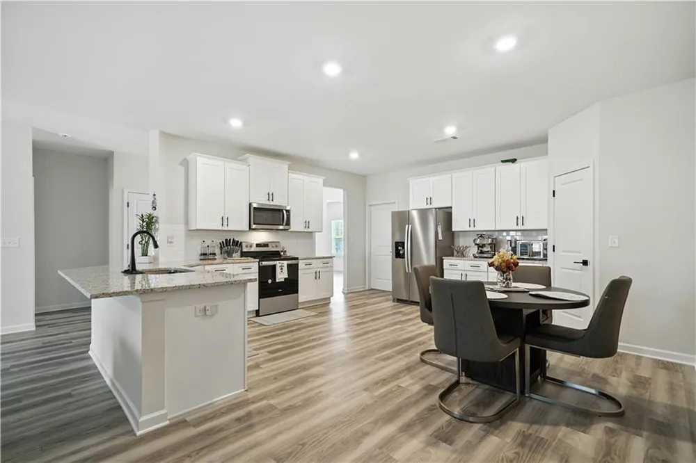 3894 Saddle Bag Court Dacula, GA 30019