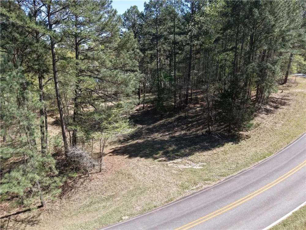 536 Rockville Springs Drive Eatonton, GA 31024