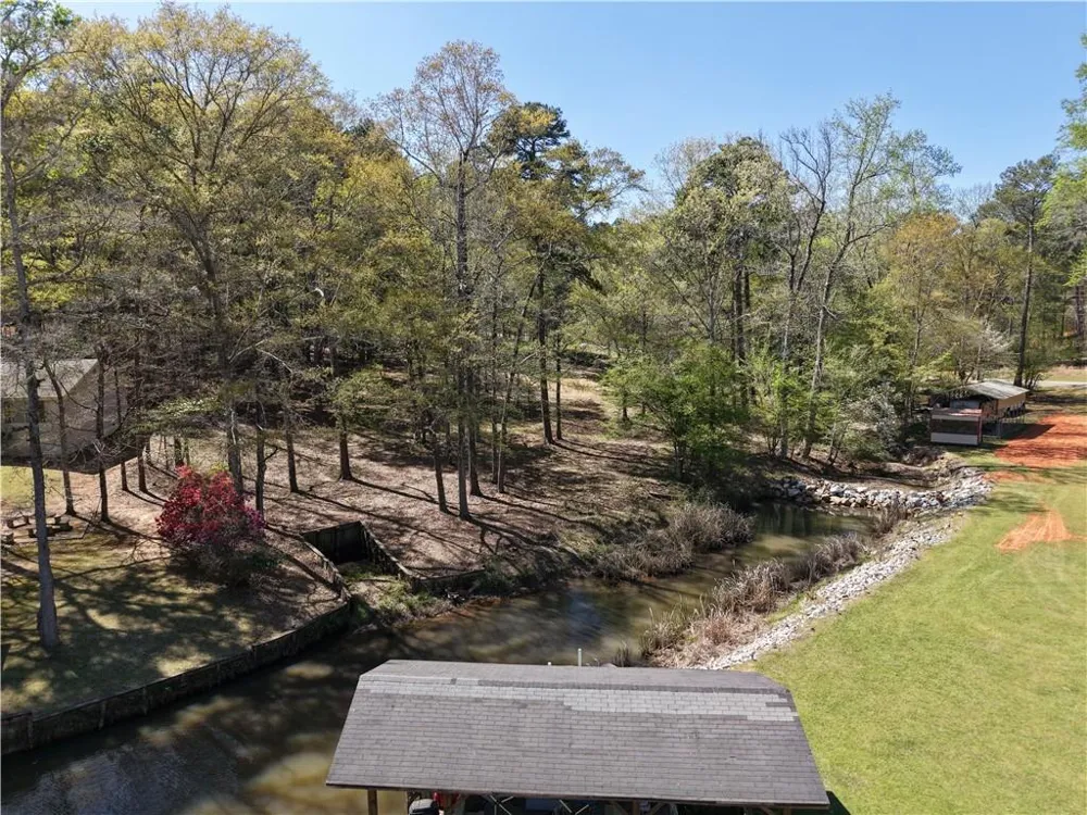536 Rockville Springs Drive Eatonton, GA 31024
