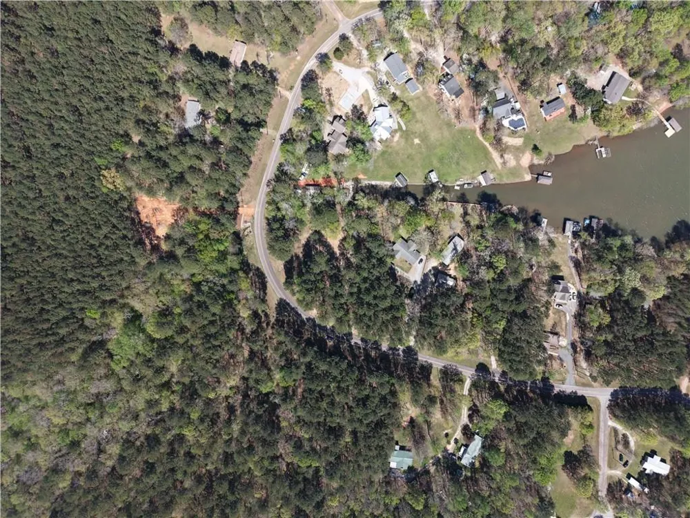 536 Rockville Springs Drive Eatonton, GA 31024