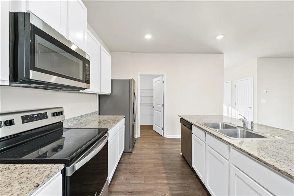 196 Embry Boulevard Pendergrass, GA 30567
