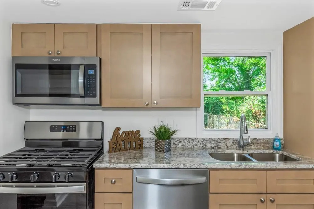 204 Mill Barnesville, GA 30204