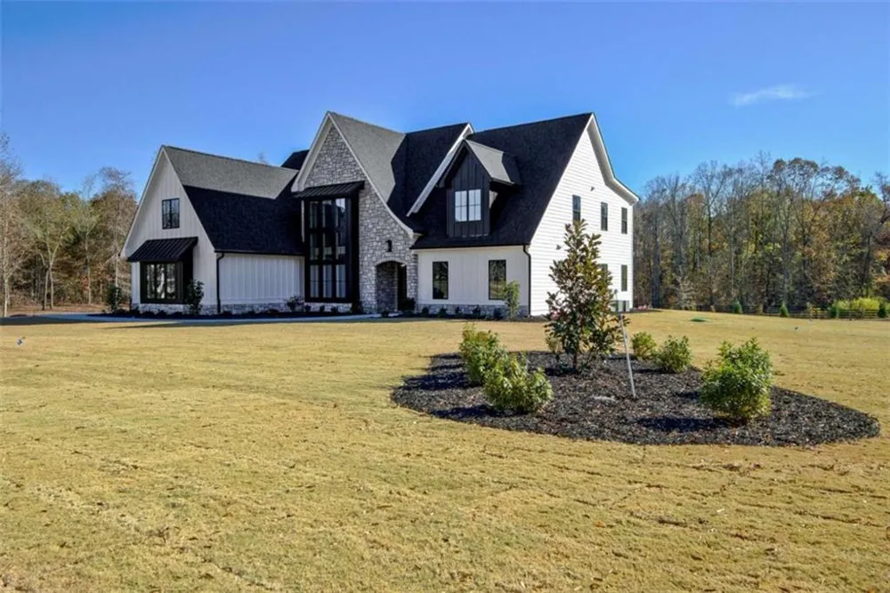 130 Grace Hope Drive Brooks, GA 30205