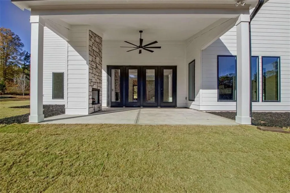 130 Grace Hope Drive Brooks, GA 30205