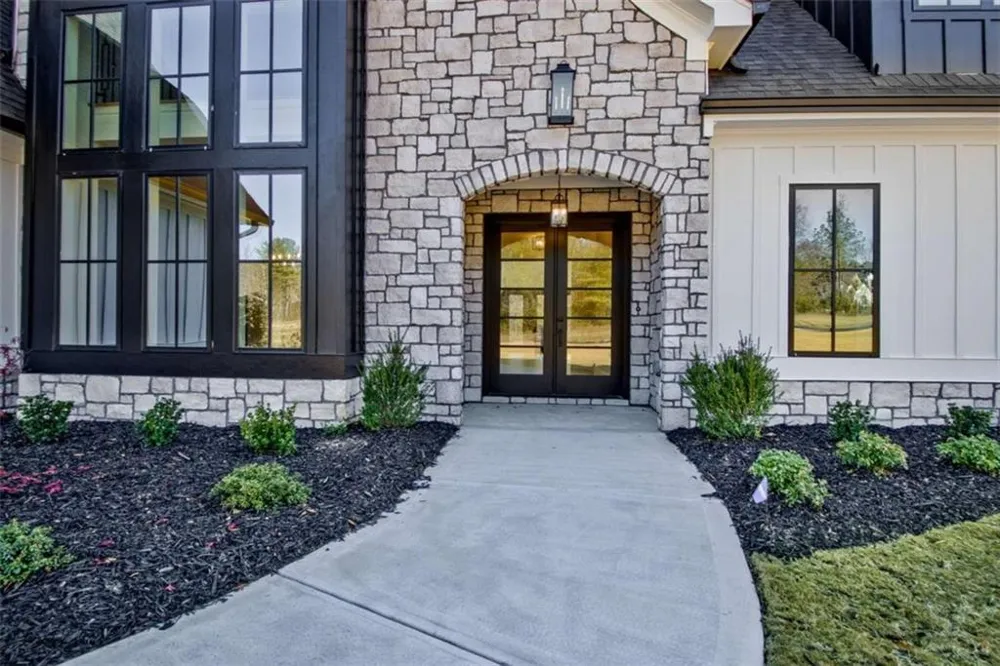 130 Grace Hope Drive Brooks, GA 30205