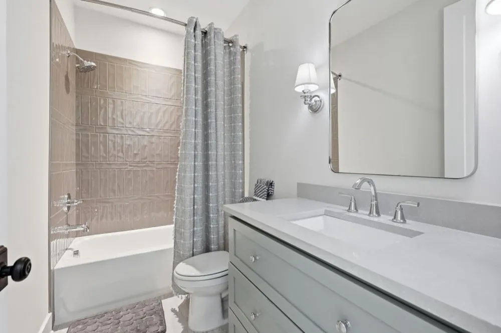 1872 Hickory Road Chamblee, GA 30341