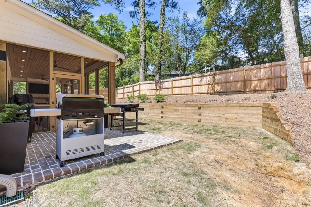 1872 Hickory Road Chamblee, GA 30341