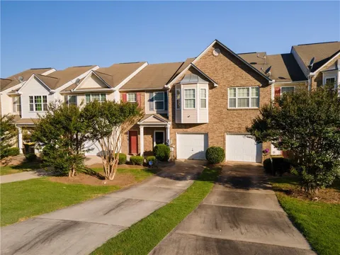 6120 Capitol Knoll