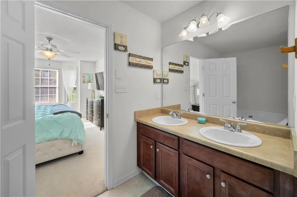 6120 Capitol Knoll Fairburn, GA 30213