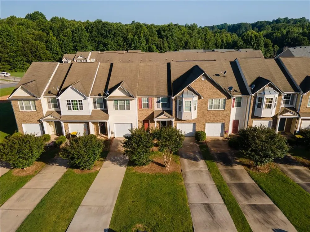 6120 Capitol Knoll Fairburn, GA 30213