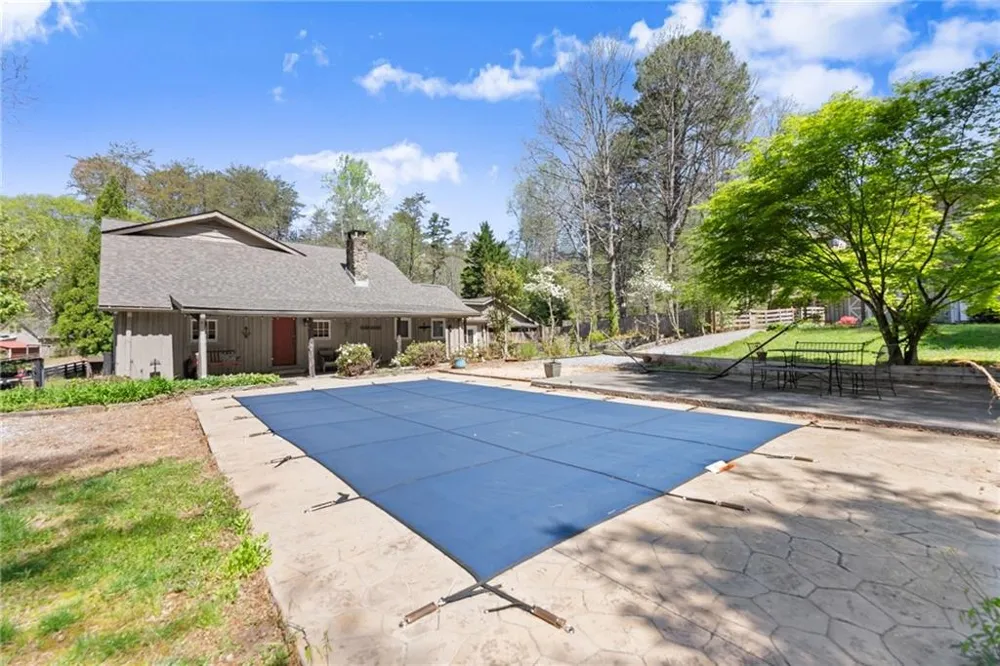 290 Chastain Road Sautee Nacoochee, GA 30571