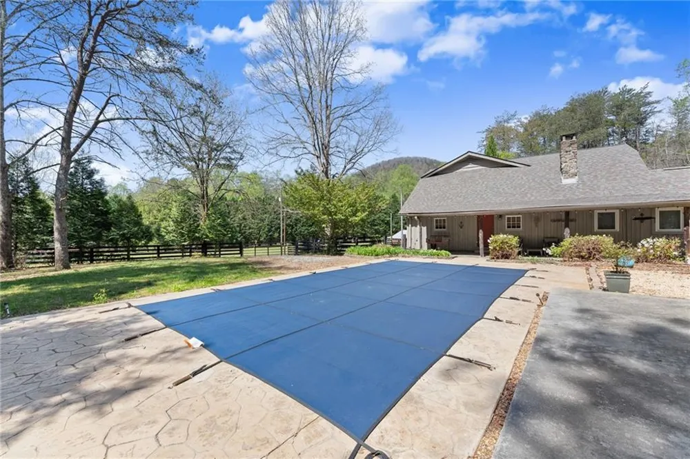 290 Chastain Road Sautee Nacoochee, GA 30571