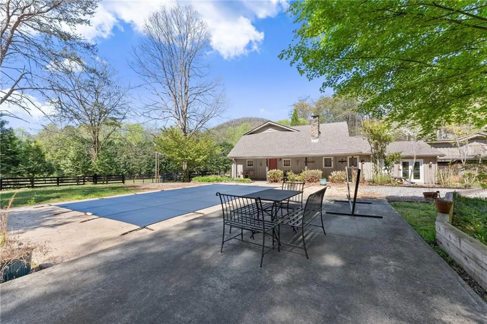 290 Chastain Road Sautee Nacoochee, GA 30571