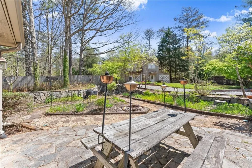 290 Chastain Road Sautee Nacoochee, GA 30571