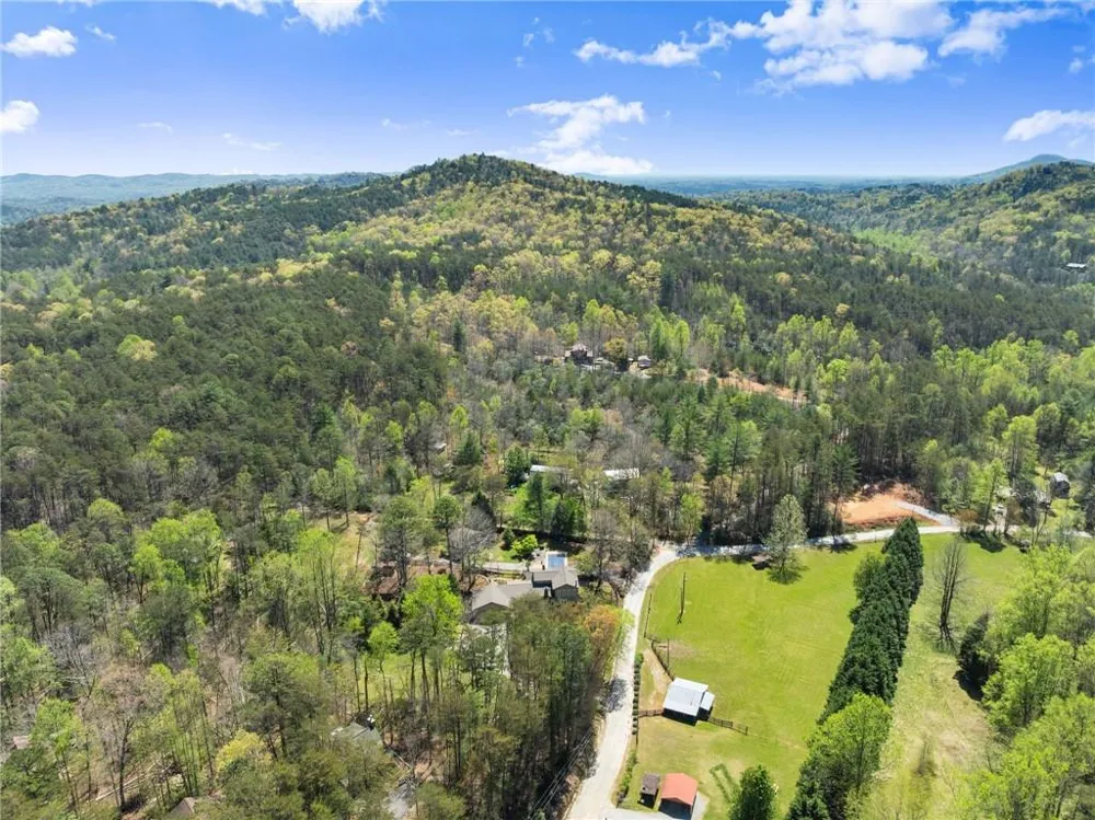 290 Chastain Road Sautee Nacoochee, GA 30571