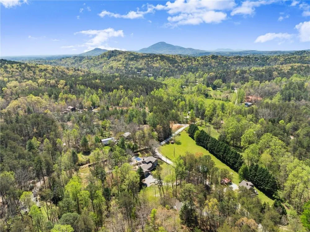 290 Chastain Road Sautee Nacoochee, GA 30571