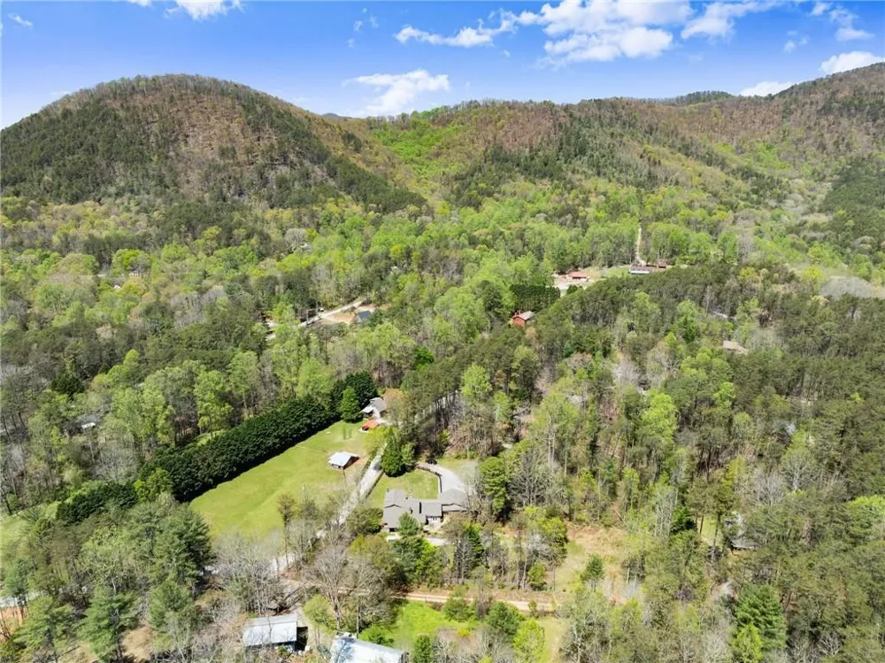 290 Chastain Road Sautee Nacoochee, GA 30571