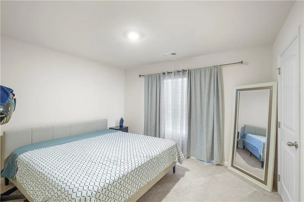 499 Walnut Grove Way Pendergrass, GA 30567
