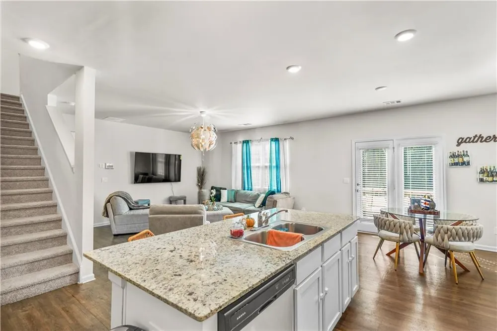 499 Walnut Grove Way Pendergrass, GA 30567