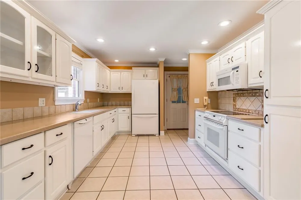 6628 Windvane Point Clermont, GA 30527
