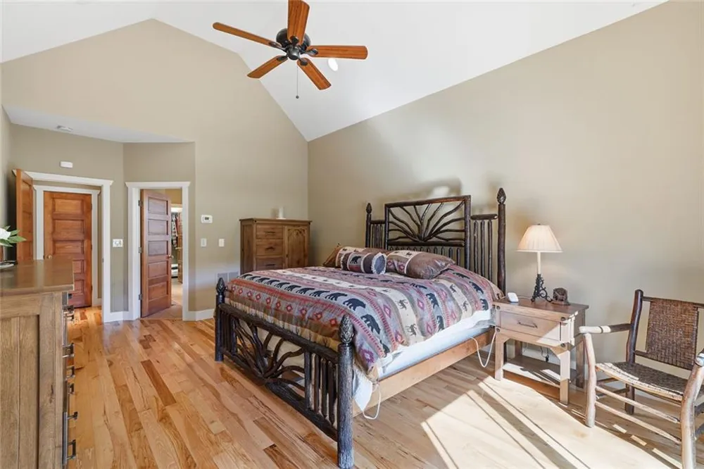 2171 Big Pine Drive Hiawassee, GA 30546