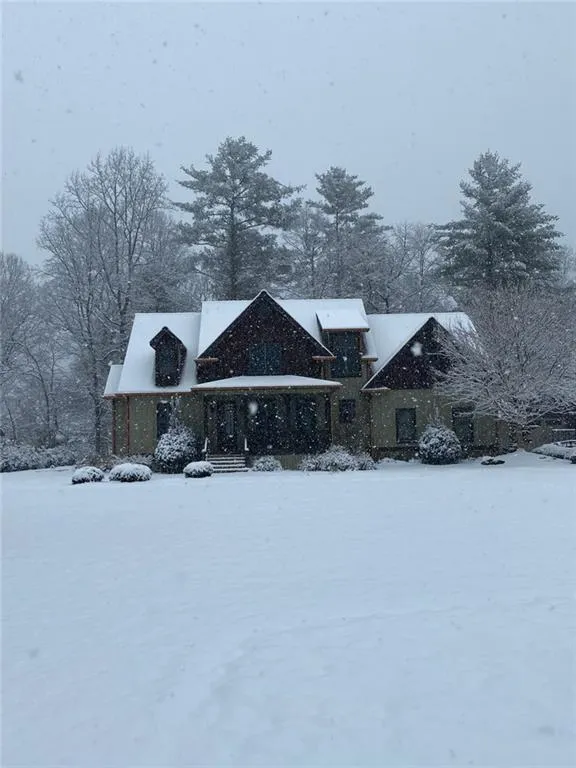 2171 Big Pine Drive Hiawassee, GA 30546