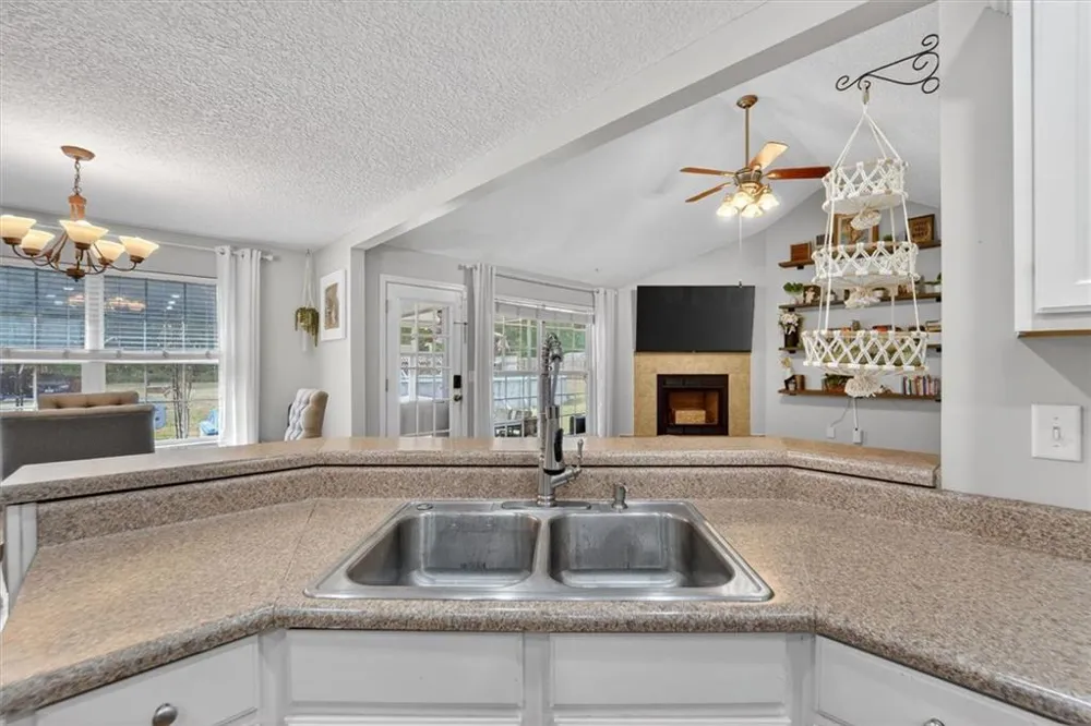359 Poole Road Ludowici, GA 31316