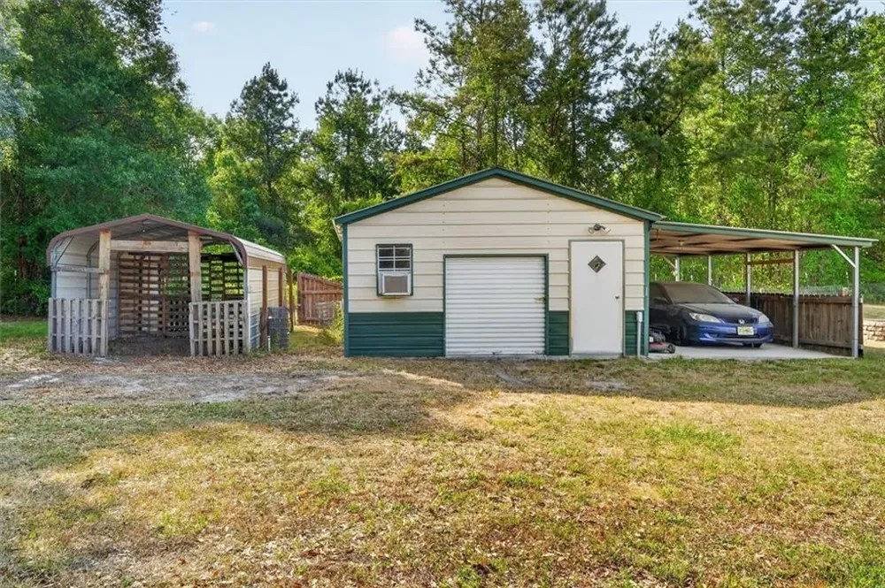 359 Poole Road Ludowici, GA 31316