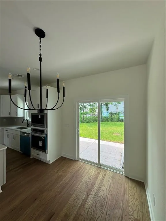580 Glendale Road Scottdale, GA 30079