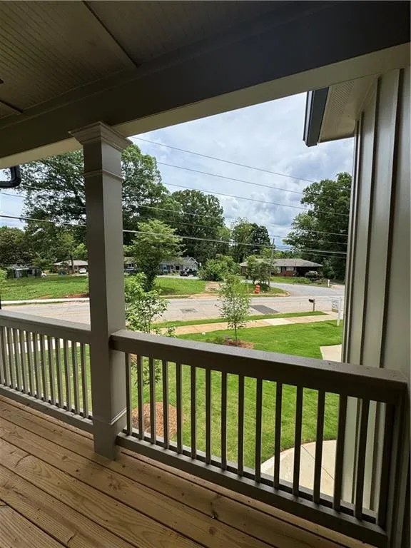580 Glendale Road Scottdale, GA 30079