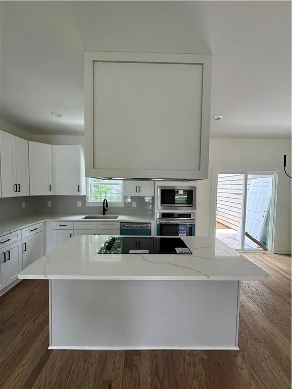 580 Glendale Road Scottdale, GA 30079