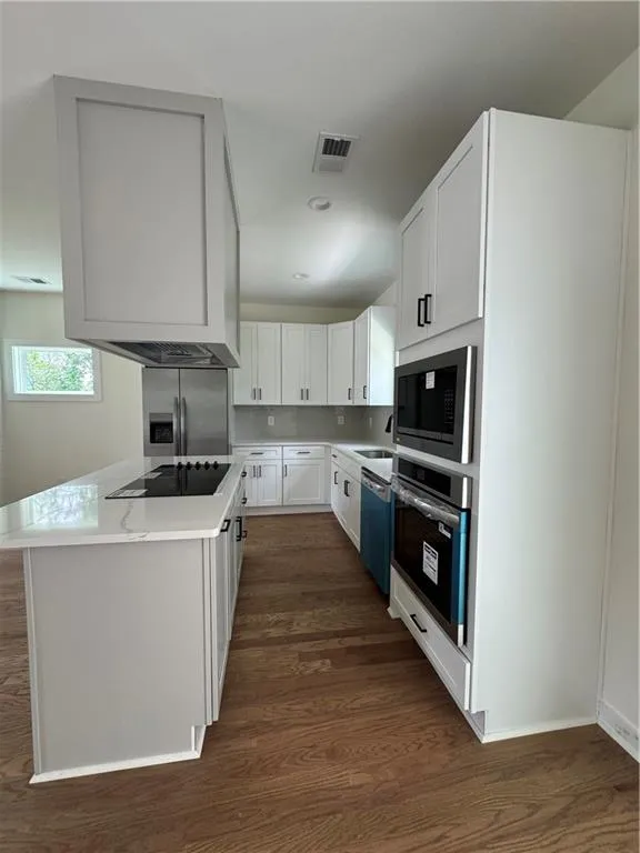 580 Glendale Road Scottdale, GA 30079