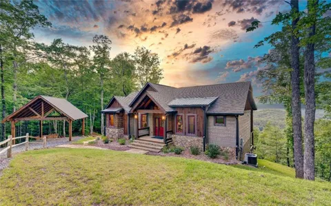 370 High Ridge Road