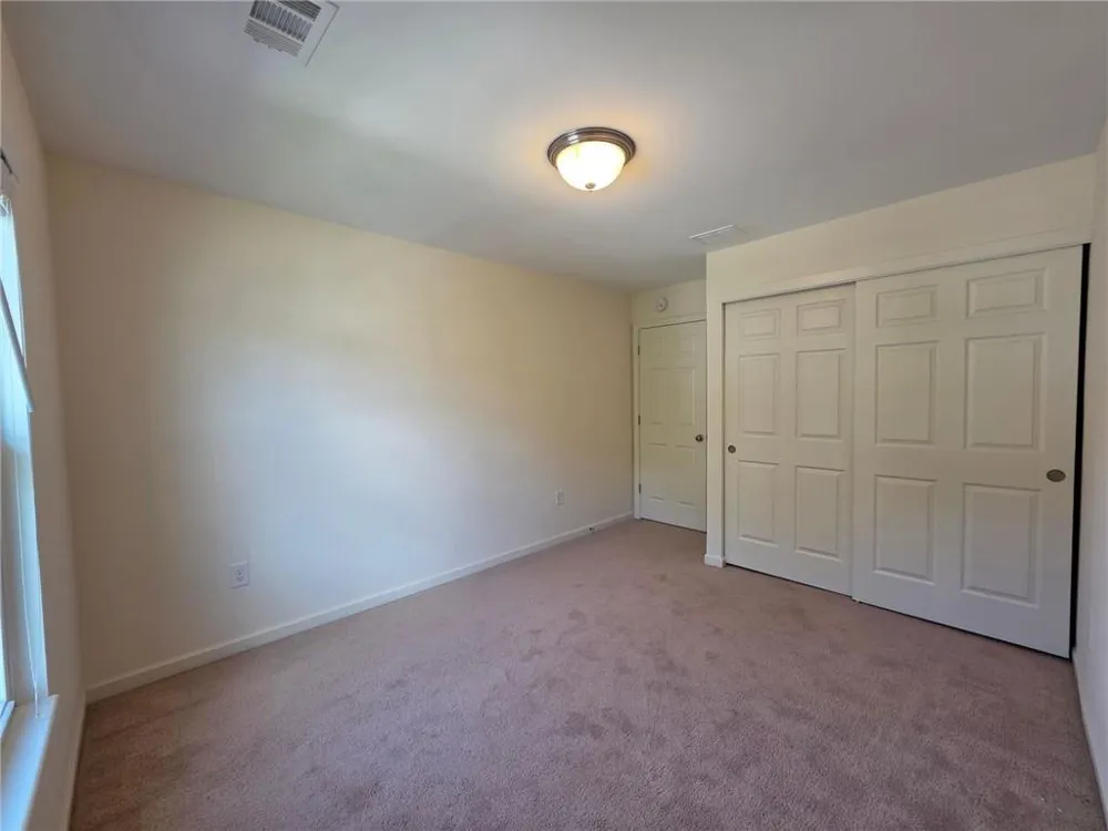 1490 Avalon Creek Road Sugar Hill, GA 30518