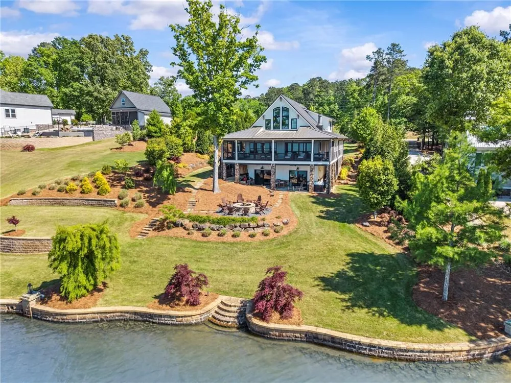1951 Northwoods Drive Greensboro, GA 30642