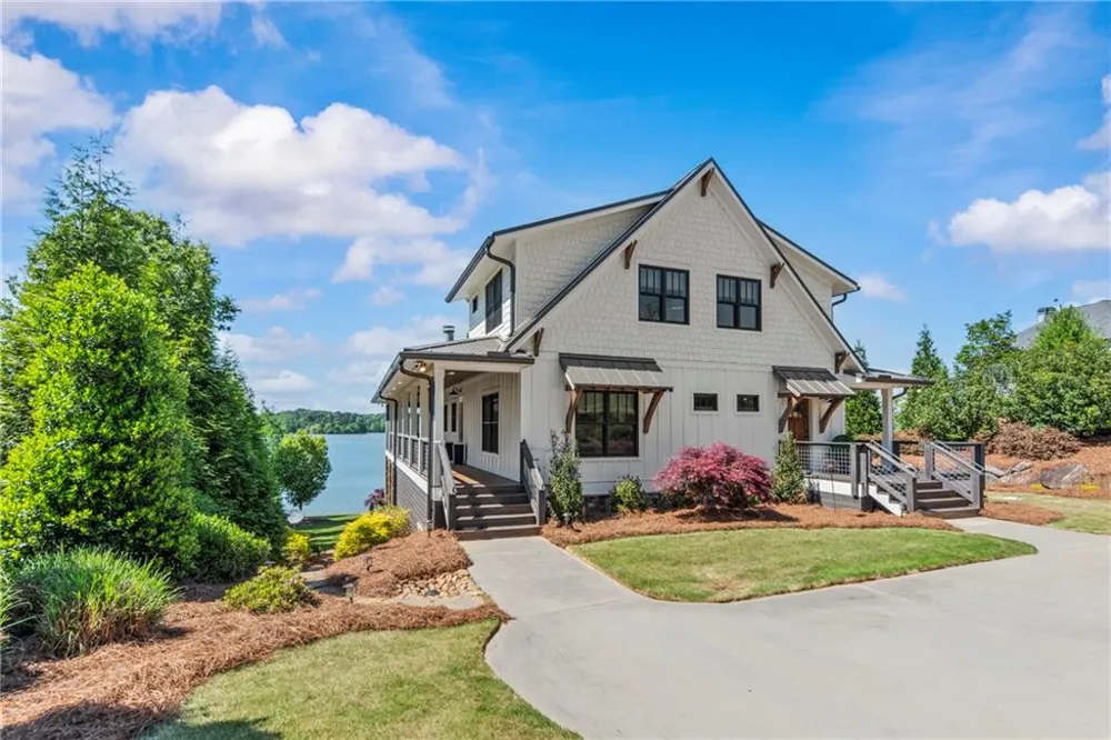 1951 Northwoods Drive Greensboro, GA 30642