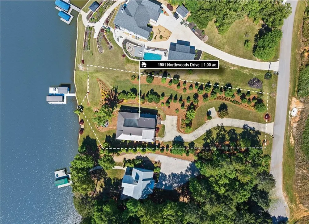 1951 Northwoods Drive Greensboro, GA 30642