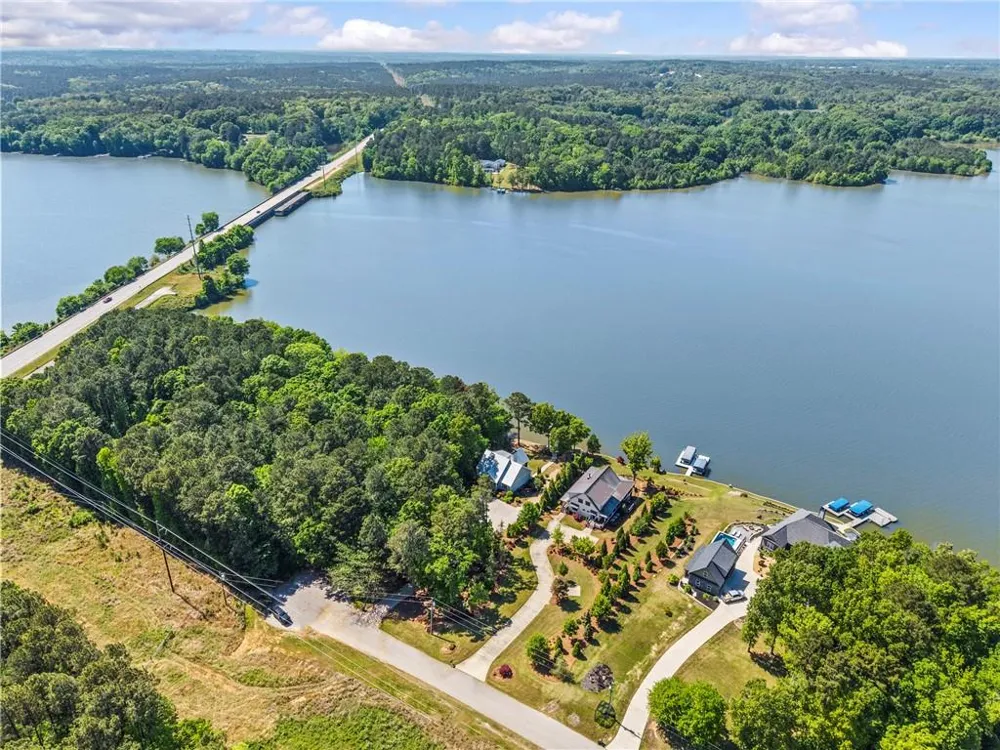 1951 Northwoods Drive Greensboro, GA 30642