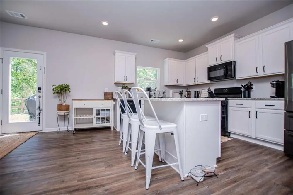512 Silver Leaf Parkway Bremen, GA 30110