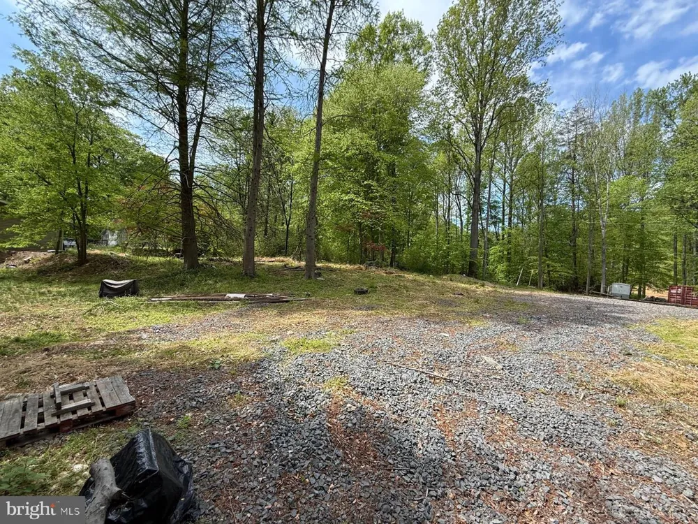 11837 LESTER ROAD Manassas, VA 20112