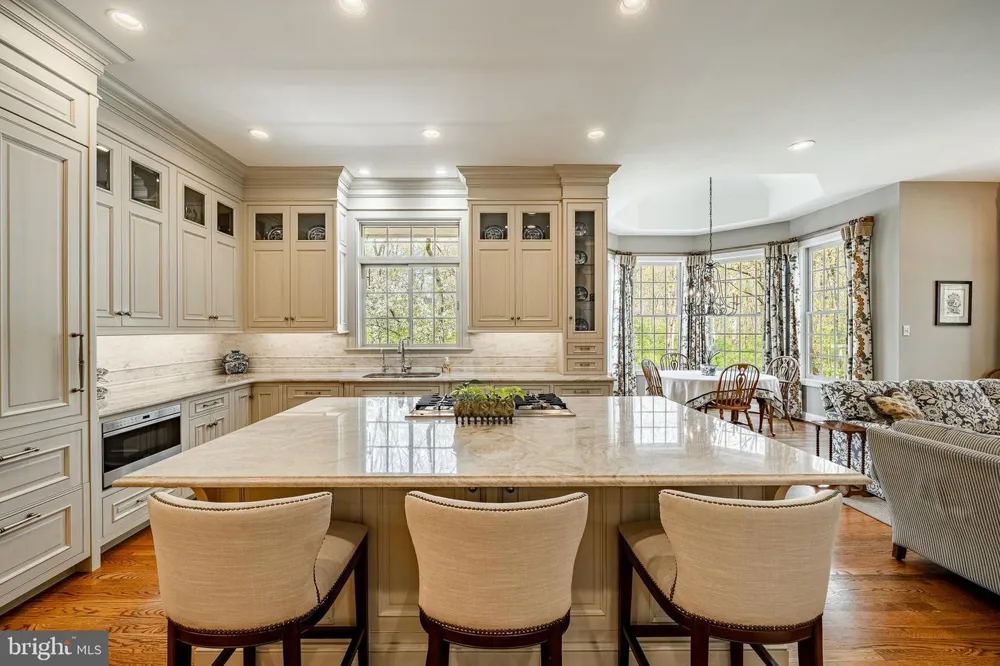 127 MONTANA DRIVE Chadds Ford, PA 19317