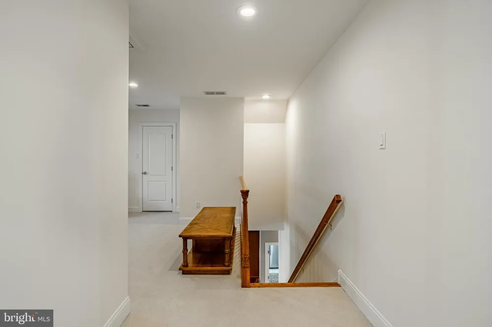 127 MONTANA DRIVE Chadds Ford, PA 19317