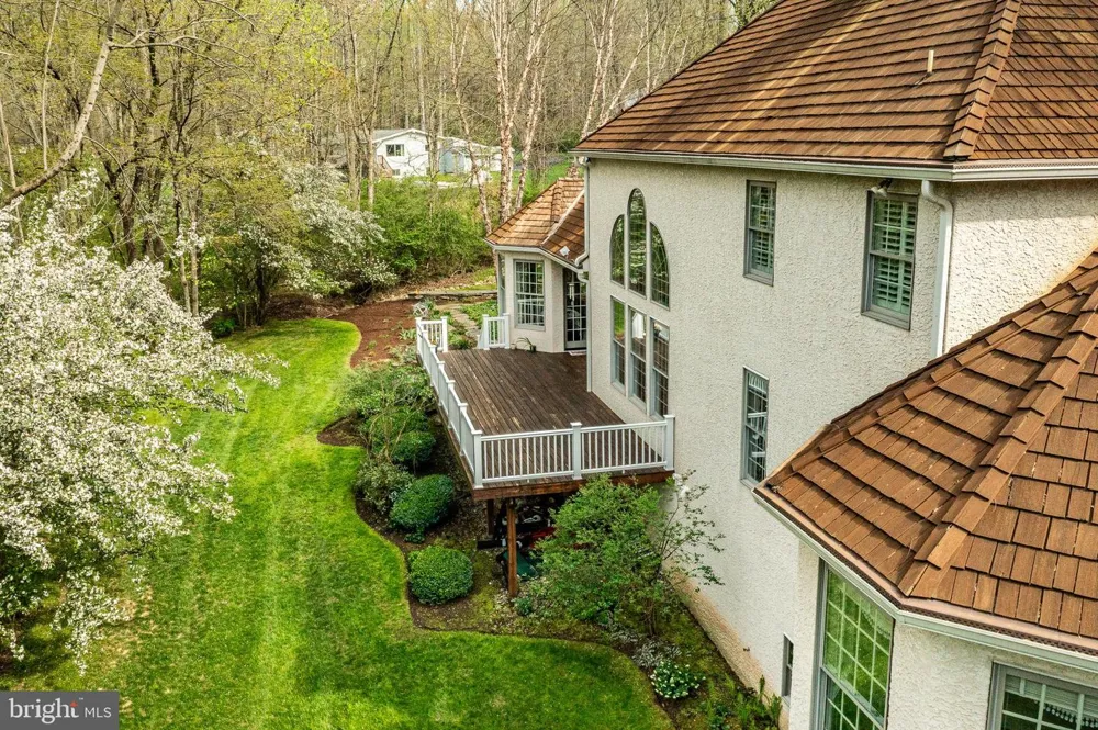 127 MONTANA DRIVE Chadds Ford, PA 19317