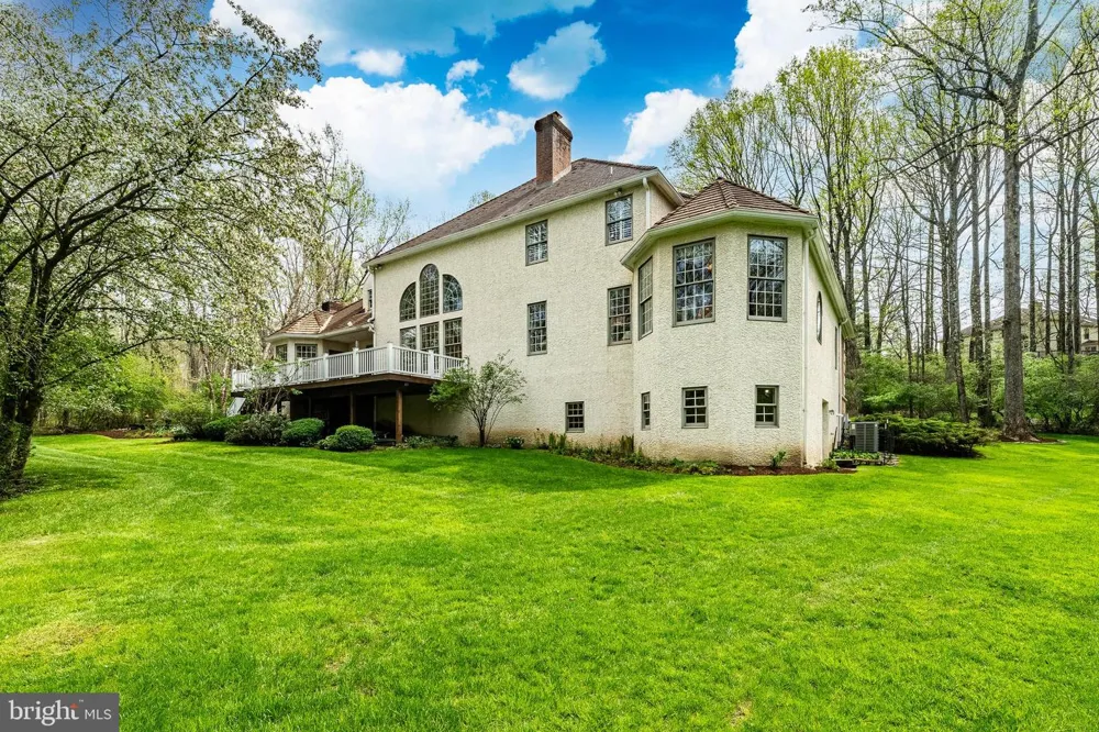 127 MONTANA DRIVE Chadds Ford, PA 19317
